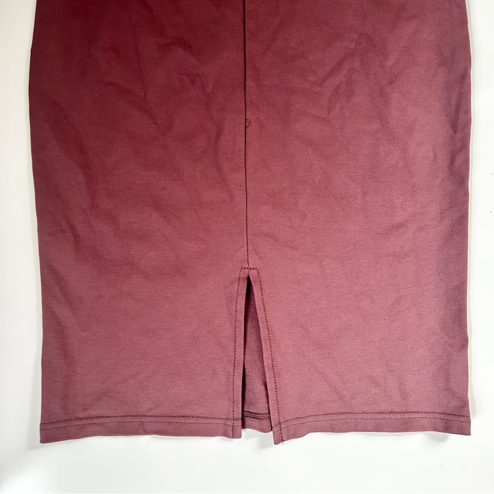 Elegant Dusty Rose Pencil Skirt - Picture 5 of 6